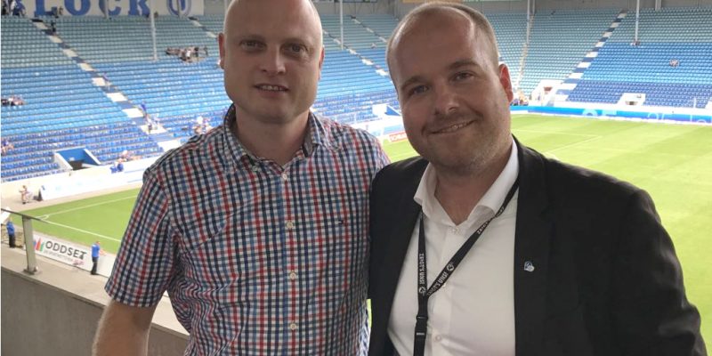 Markus Winkler (Geschäftsführer der oparco) und Stephan Lietzow (Leiter für Marketing & Vertrieb der 1. FC Magdeburg Spielbetriebs GmbH) Markus Winkler (Geschäftsführer der oparco) und Stephan Lietzow (Leiter für Marketing & Vertrieb der 1. FC Magdeburg Spielbetriebs GmbH)
